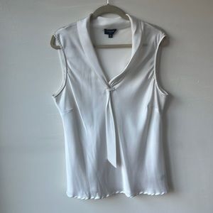 Tahari blouse